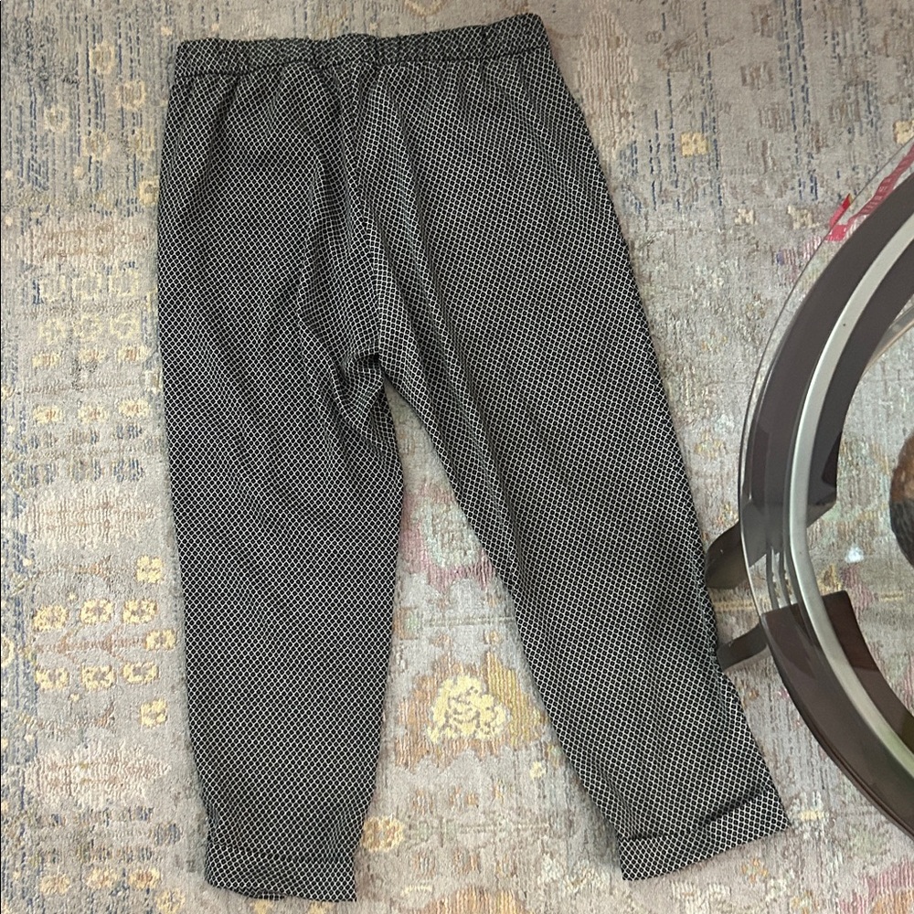 Women’s Geometric Pattern Loose Pull On Pants - image 6